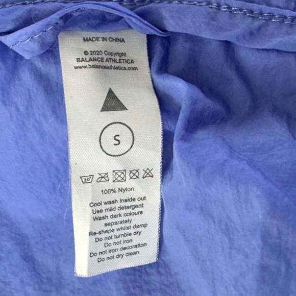 Balance Athletica Atomic Xenon Jacket Women S Cropped Purple Hooded Windbreaker - Picture 15 of 15